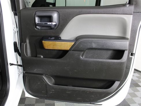 Used 2019 Chevrolet Silverado 3500 LTZ w/ Duramax Plus Package image 36