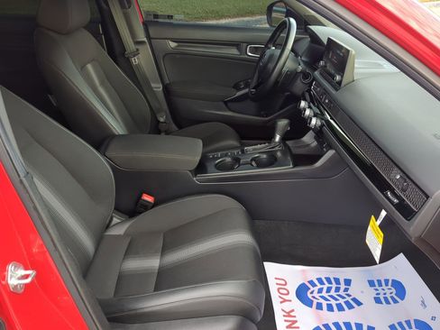 Used 2024 Honda Civic Sport image 30