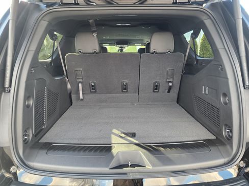 New 2026 Chevrolet Suburban LS image 11