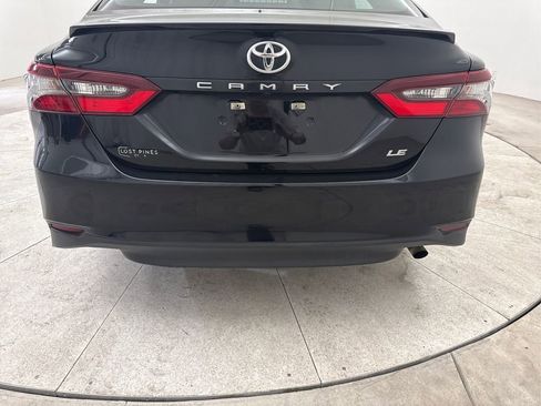 Used 2022 Toyota Camry LE FWD image 24