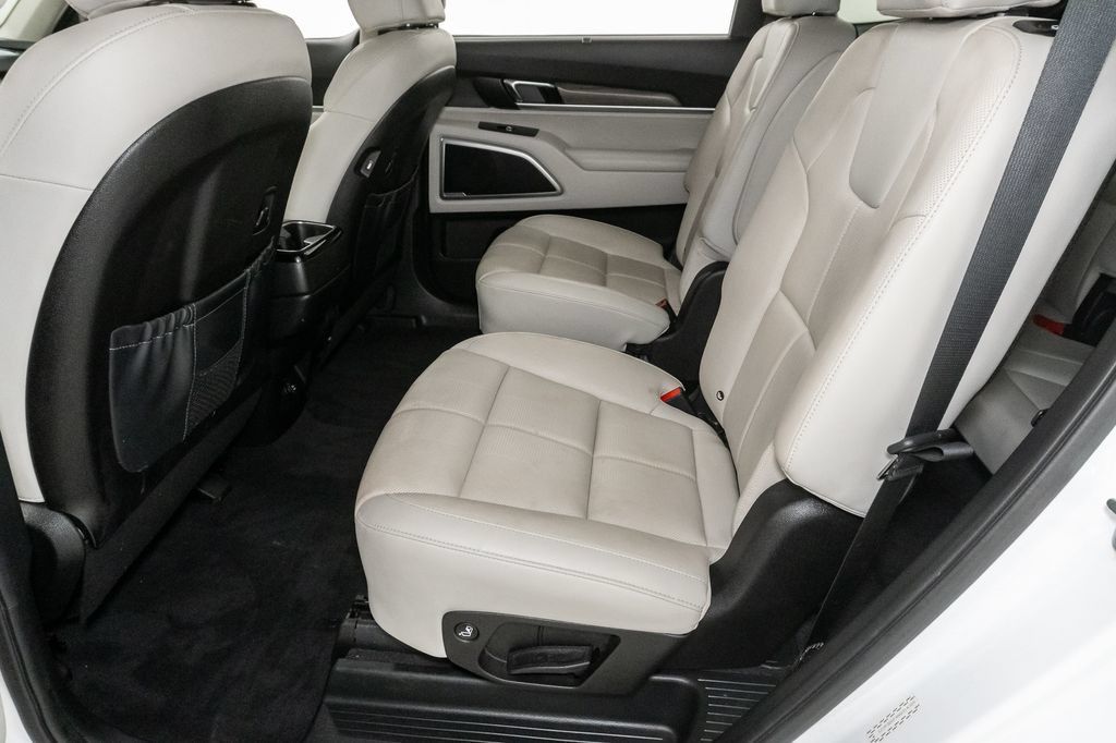 Used 2022 Kia Telluride EX w/ EX Premium Package AWD/4WD image 30