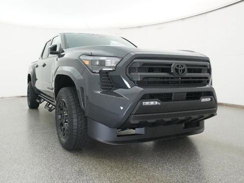 New 2026 Toyota Tacoma SR5 image 32