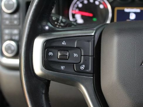 Used 2020 Chevrolet Silverado 1500 LT Trail Boss AWD/4WD image 15