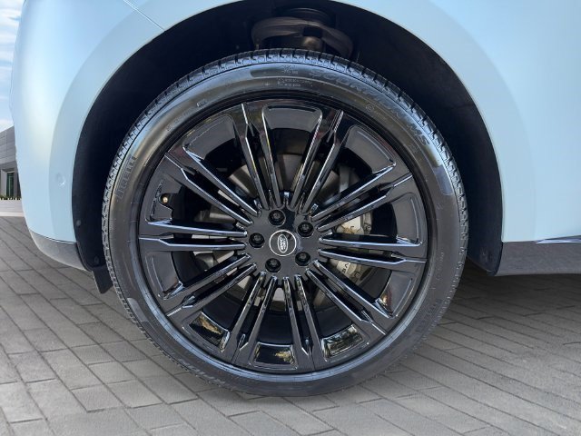 Certified 2025 Land Rover Range Rover SE AWD/4WD image 9