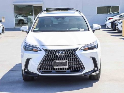 Used 2025 Lexus NX 350 AWD w/ Accessory Package (2T) image 2