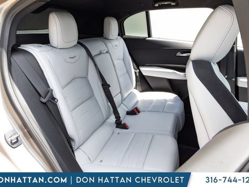 Used 2024 Cadillac XT4 Sport FWD image 15