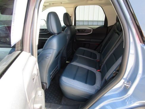 Used 2024 Ford Bronco Sport Outer Banks w/ Tech Package AWD/4WD image 10