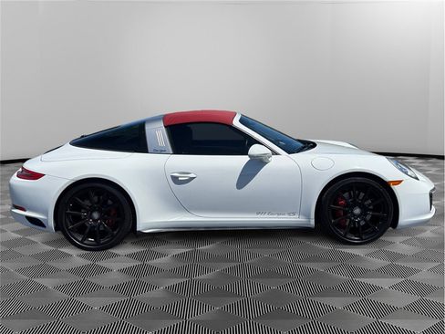 Used 2018 Porsche 911 Targa 4S AWD/4WD image 6