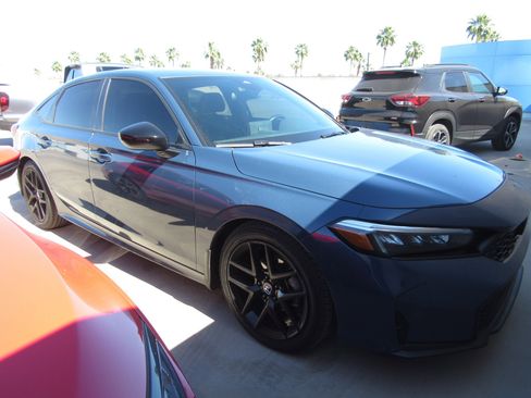 Used 2026 Honda Civic Sport image 2