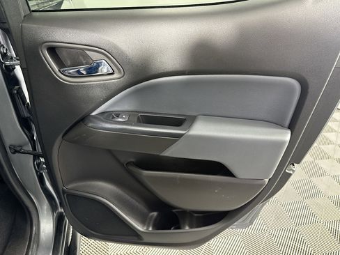 Used 2020 Chevrolet Colorado Z71 image 26