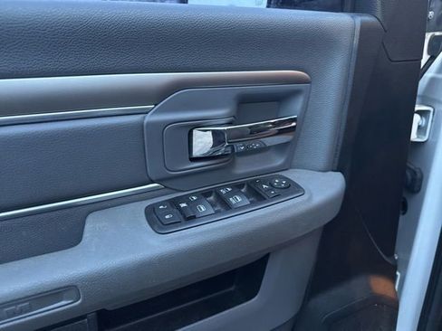 Used 2014 RAM 1500 Big Horn image 11