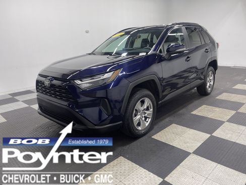 Used 2024 Toyota RAV4 XLE image 1