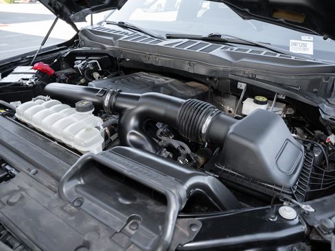 Used 2023 Ford F150 XLT image 17