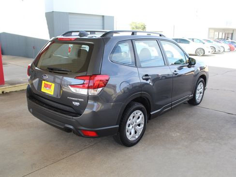 Used 2021 Subaru Forester image 46