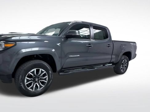 Certified 2023 Toyota Tacoma TRD Sport w/ TRD Premium Sport Package AWD/4WD image 5