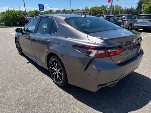 Used 2024 Toyota Camry SE w/ Cold Weather Package AWD/4WD image 5