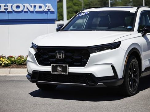 Used 2023 Honda CR-V Sport image 2