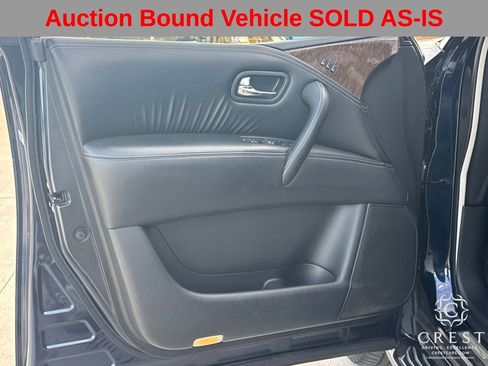 Used 2016 INFINITI QX80 4WD w/ Driver's Assistance Package image 9