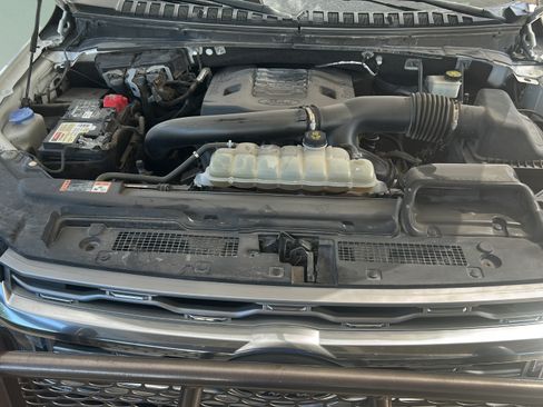 Used 2022 Ford Expedition Max Platinum AWD/4WD image 34
