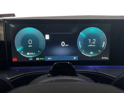 Used 2025 Hyundai Santa Fe Calligraphy AWD/4WD image 14