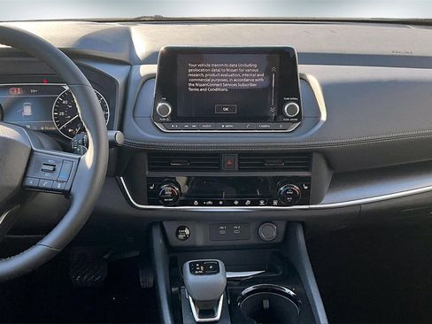 New 2026 Nissan Rogue Dark Armor image 6