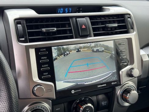 Used 2024 Toyota 4Runner SR5 Premium image 32