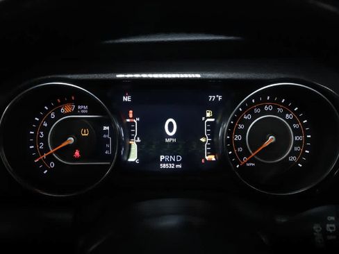 Used 2021 Jeep Wrangler Unlimited Sport AWD/4WD image 24