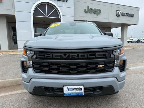 Used 2025 Chevrolet Silverado 1500 Custom RWD image 8