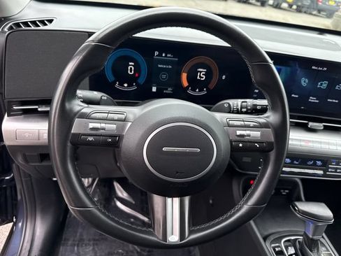 Used 2024 Hyundai Kona SEL AWD/4WD image 18