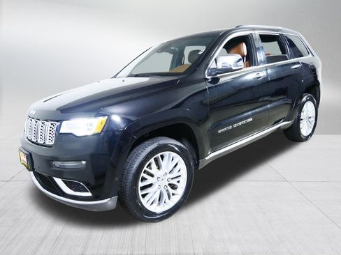 Used 2017 Jeep Grand Cherokee Summit AWD/4WD image 3