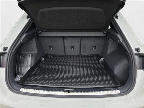 New 2025 Audi Q3 2.0T Premium w/ Convenience Package image 29