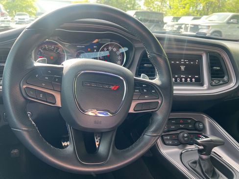 Used 2023 Dodge Challenger R/T RWD image 23