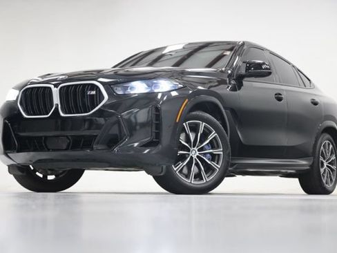 Used 2025 BMW X6 M60i w/ Parking Assistance Package AWD/4WD image 12
