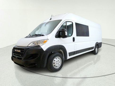 Used 2023 RAM ProMaster 3500 FWD image 3