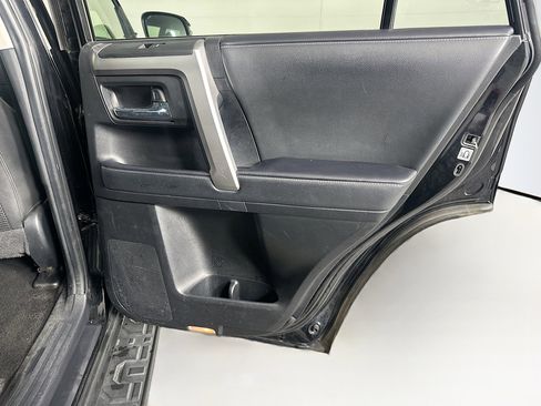 Used 2021 Toyota 4Runner SR5 Premium AWD/4WD image 29