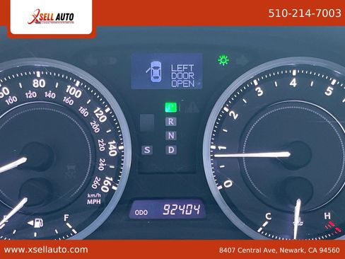 Used 2011 Lexus IS 250C RWD image 18
