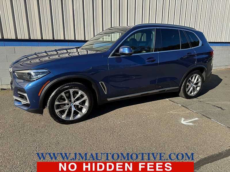 Used 2022 BMW X5 xDrive40i w/ Premium Package AWD/4WD image 1