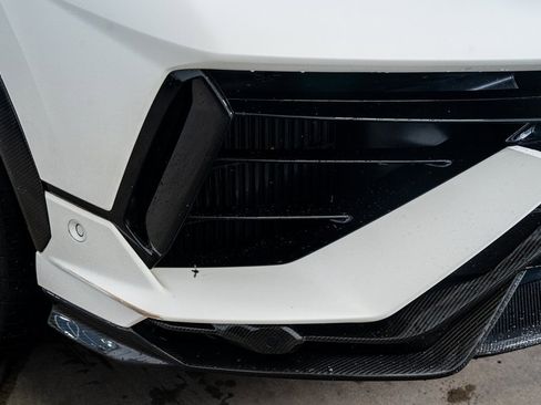 Used 2024 Lamborghini Urus Performante image 20
