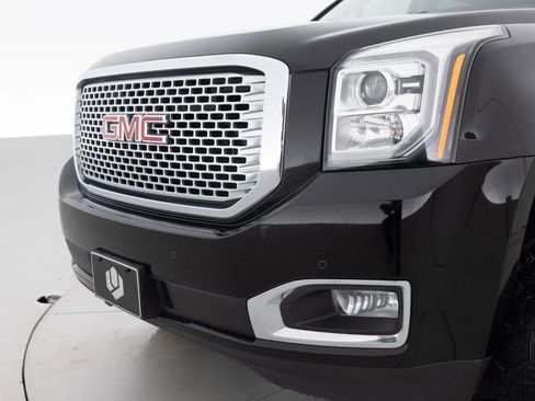 Used 2016 GMC Yukon Denali w/ Open Road Package image 15