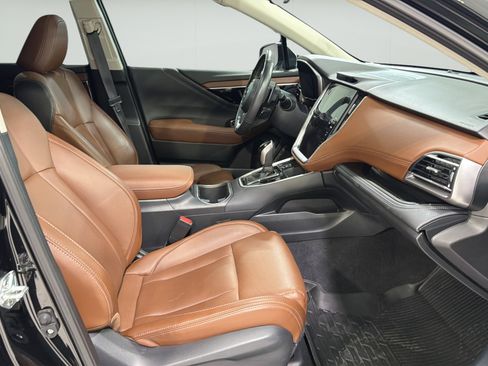 Used 2025 Subaru Outback Touring XT AWD/4WD image 24