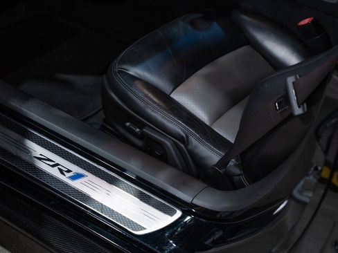 Used 2010 Chevrolet Corvette ZR1 w/ Preferred Equipment Group image 25