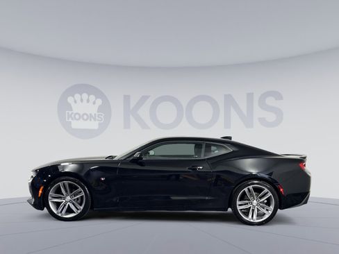 Used 2017 Chevrolet Camaro LT w/ RS Package image 2