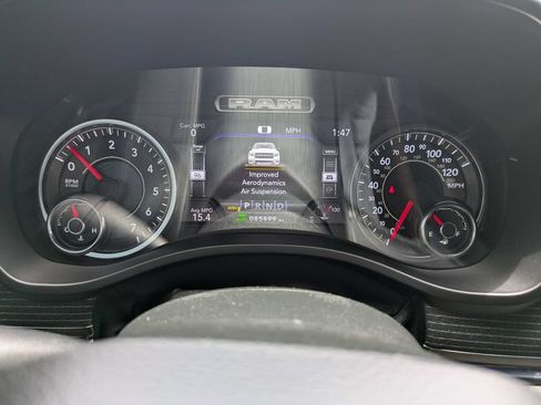 Used 2019 RAM 1500 Limited w/ Body Color Bumper Group AWD/4WD image 28