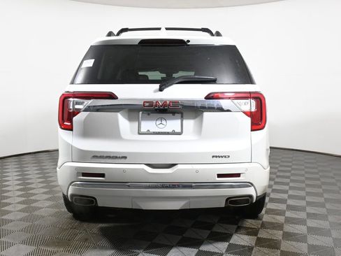 Used 2023 GMC Acadia Denali w/ Denali Technology Package image 6