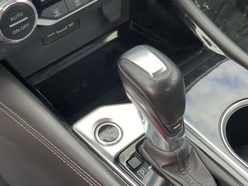 Used 2021 Nissan Altima 2.5 Platinum image 17