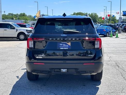 Certified 2026 Ford Explorer Active AWD/4WD image 6