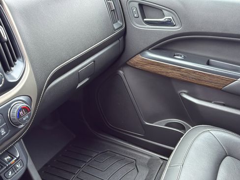 Used 2019 GMC Canyon Denali image 26