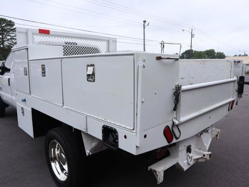 Used 2015 Ford F550 4x4 Crew Cab Super Duty image 7