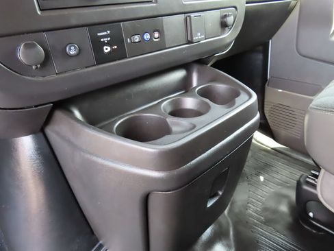 Used 2025 Chevrolet Express 2500 w/ Driver Convenience Package RWD image 20
