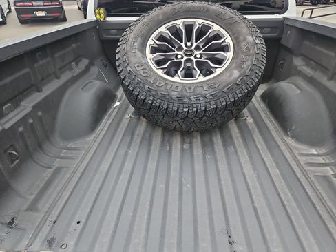 Used 2021 Chevrolet Colorado ZR2 image 33